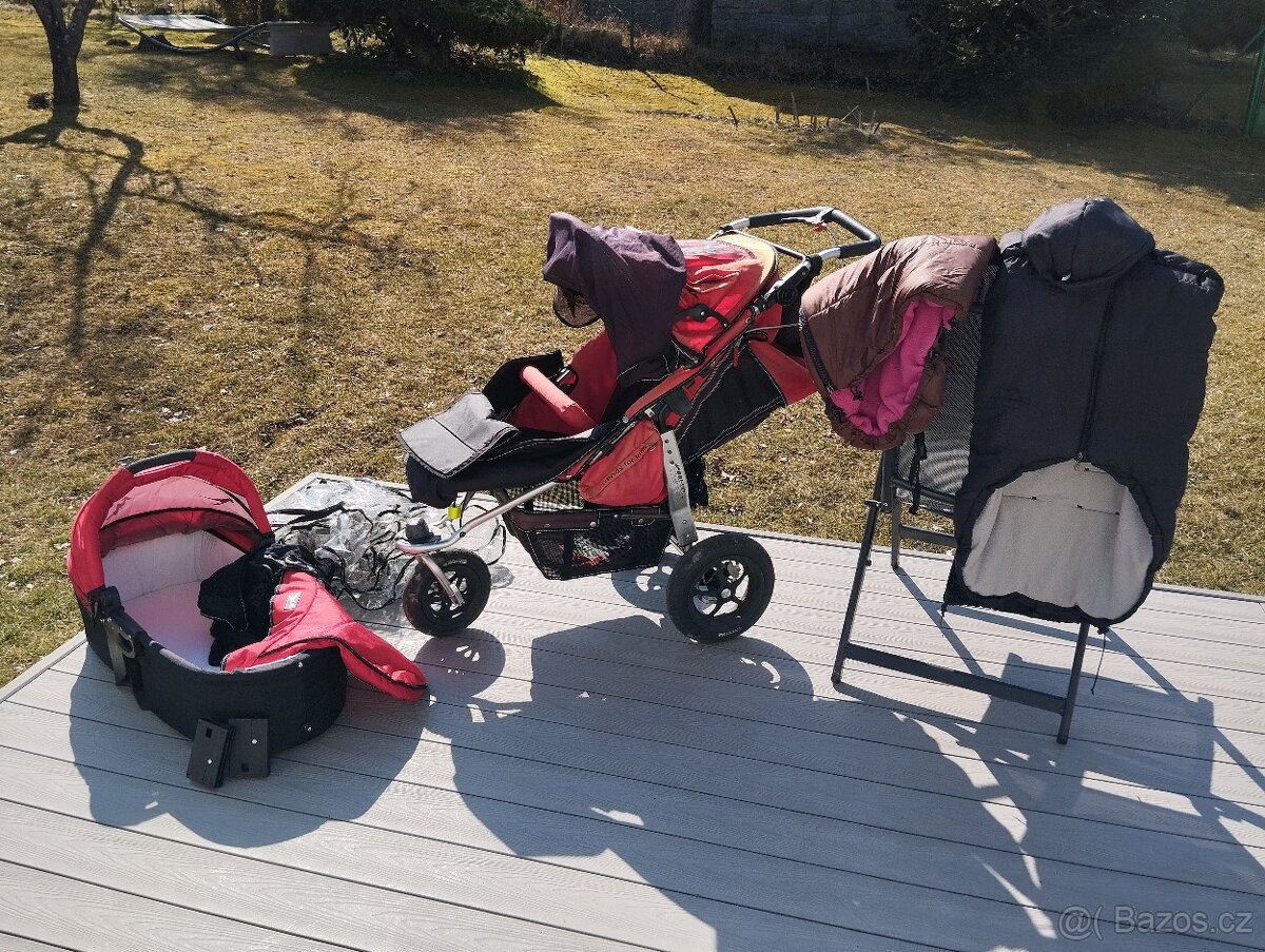 Sportovní kočárek TFK