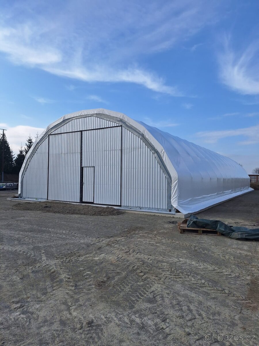 Pronájem 650 m² plochy skladu