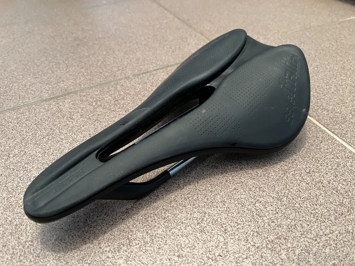 Cyklistické sedlo Selle Italia sedlo MODEL X L3 145