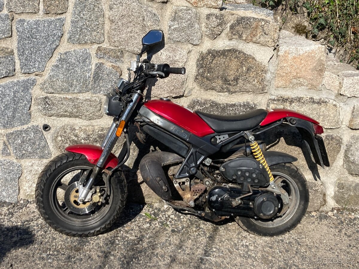 Prodám Suzuki Street Magic 50