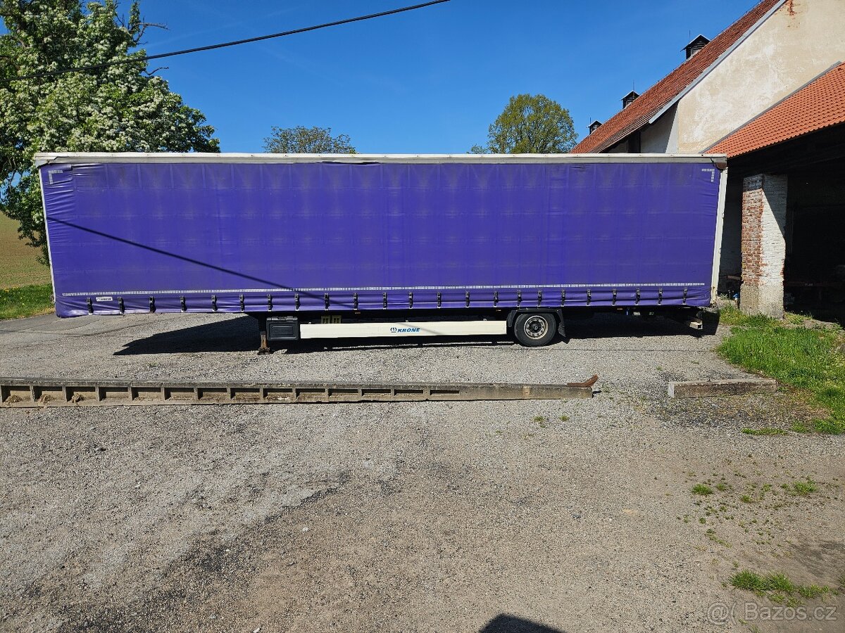 Jednoosý návěs Lowdeck