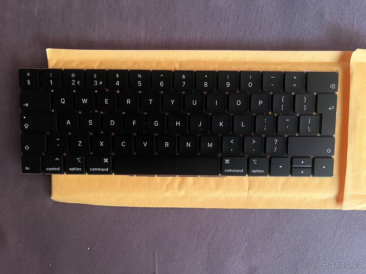 MacBook klávesnice A1989