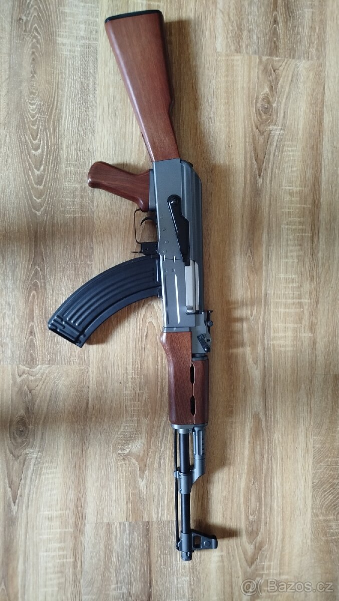 Airsoft AK47 (CYMA)