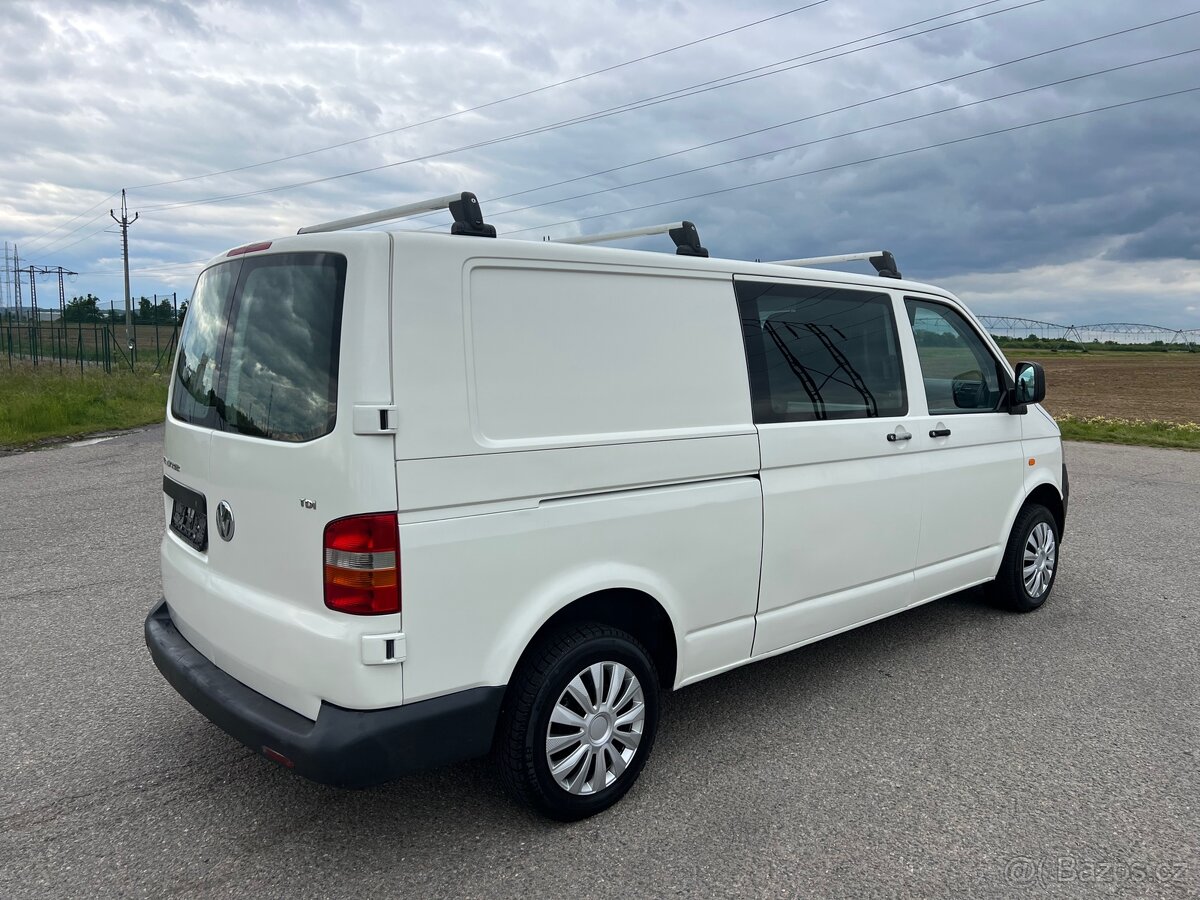 VW Transporter T5 1.9 TDI Long