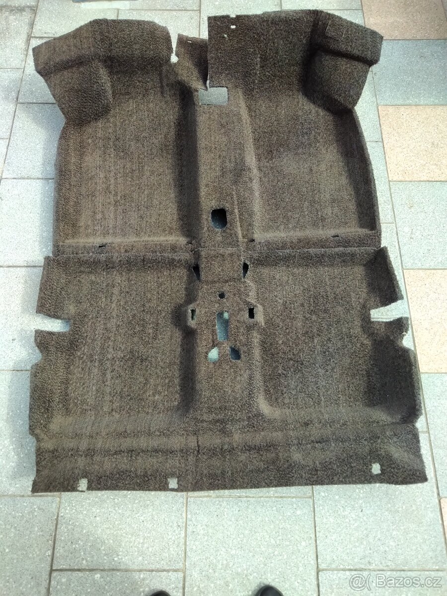 Čisto nové koberce Škoda Favorit