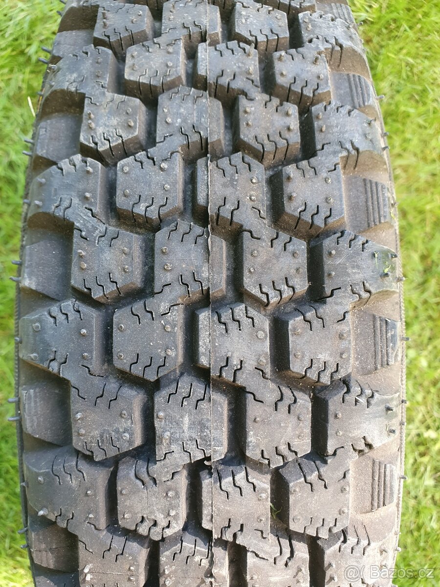 pneu 155