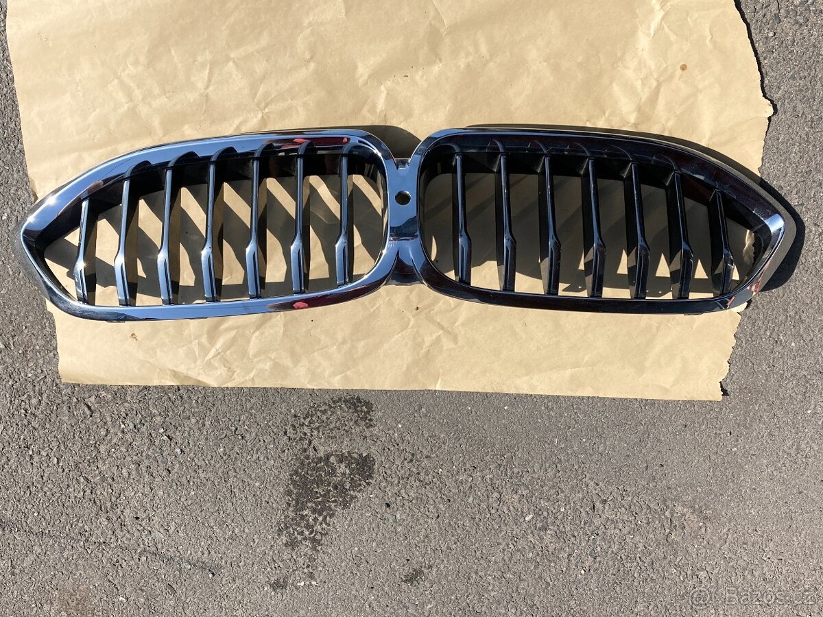 BMW M8 Přední maska