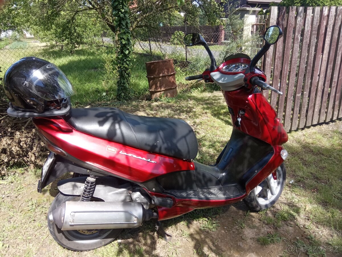Aprilia Leonardo 150