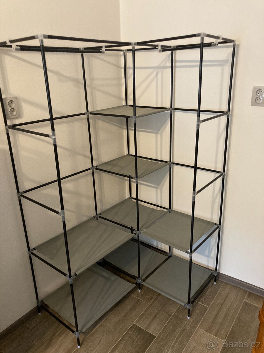 Šatní rohový organizér, textil