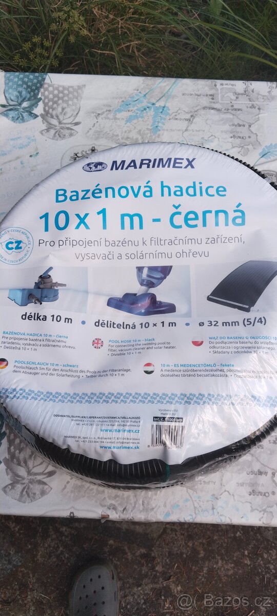 Bazénová hadice černá