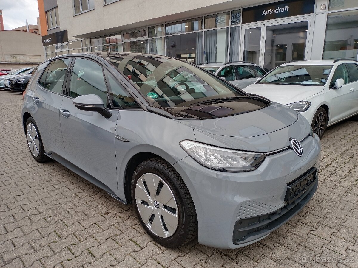 VW ID.3 Pro Electric 88tkm Full LED ACC - záruka Autodraft