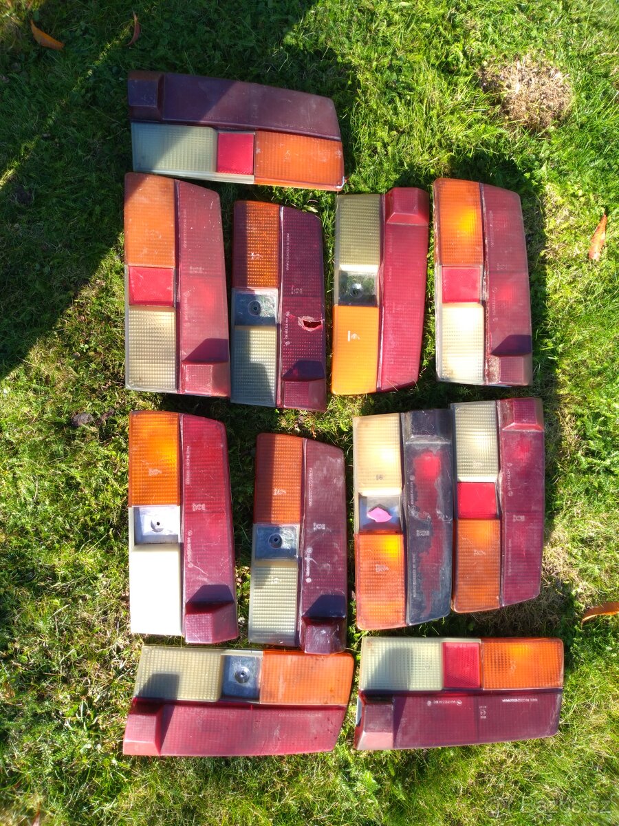 Zadní světla Škoda 105, 120