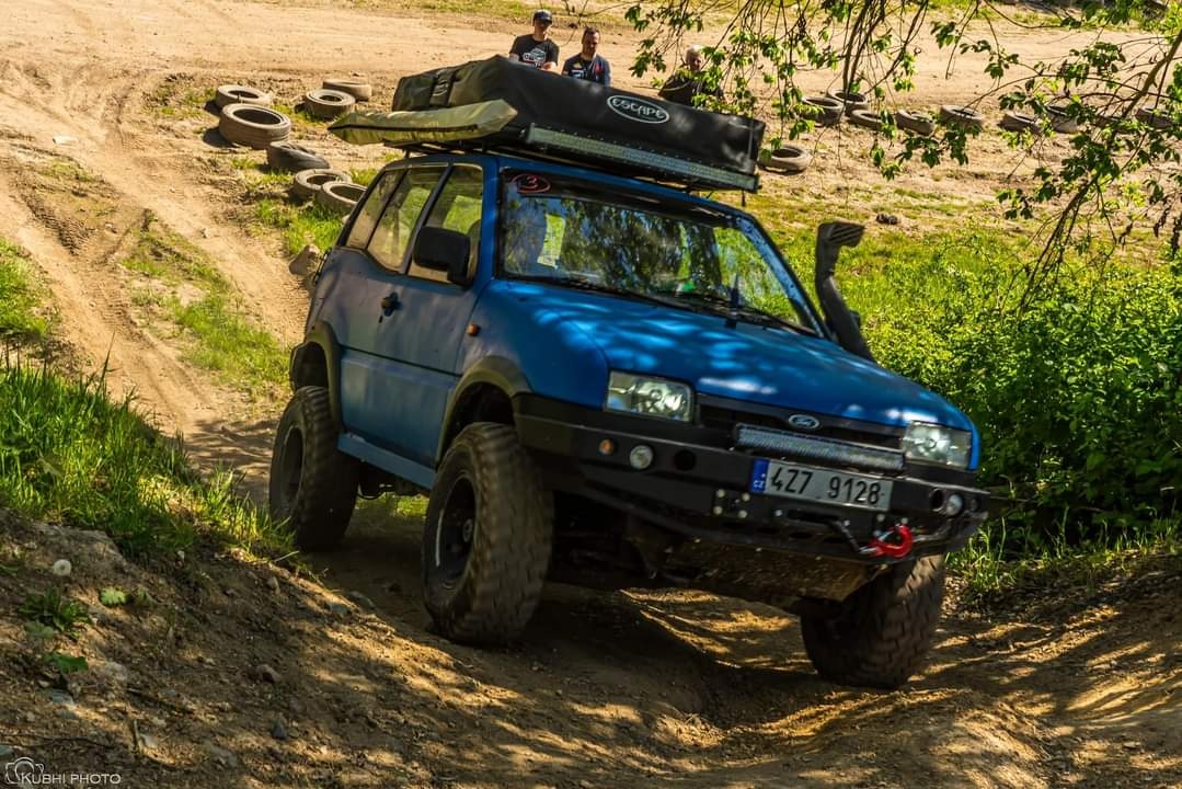 Ford Maverick/ Nissan Terrano 2