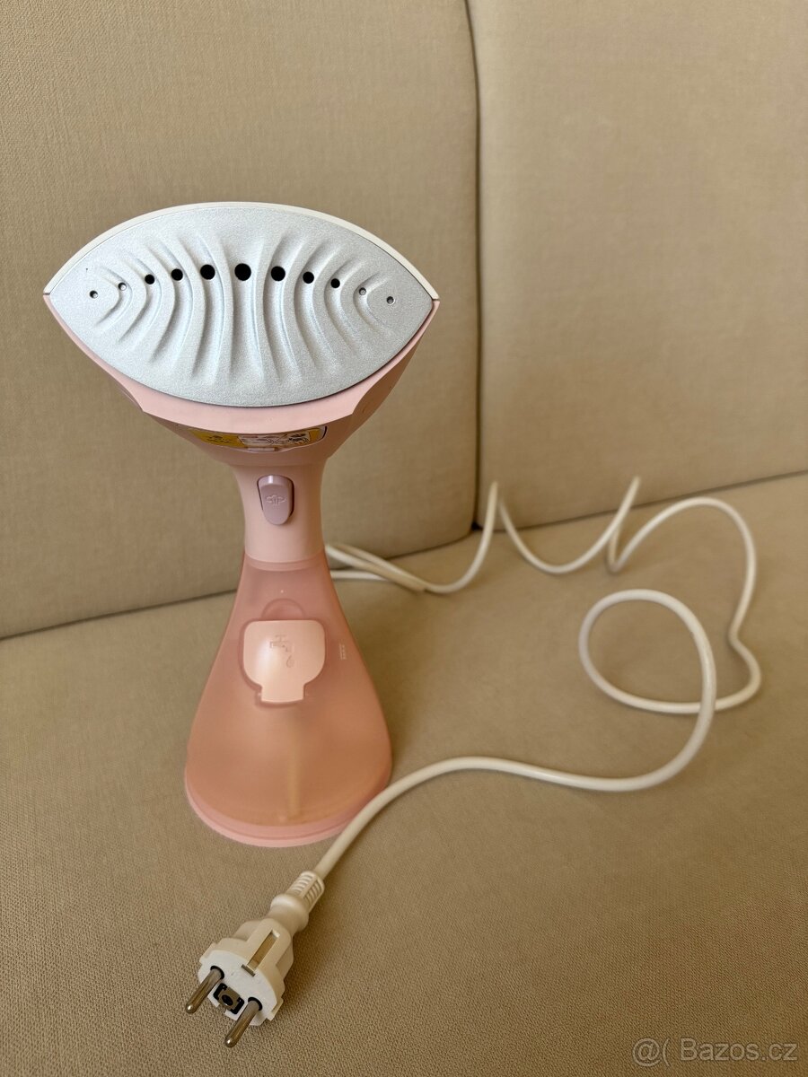 Ruční parní žehlička