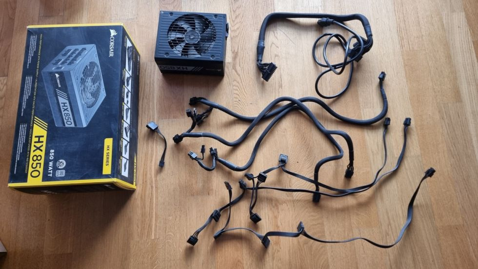 Zdroj Corsair HX850 PLATINUM 850W