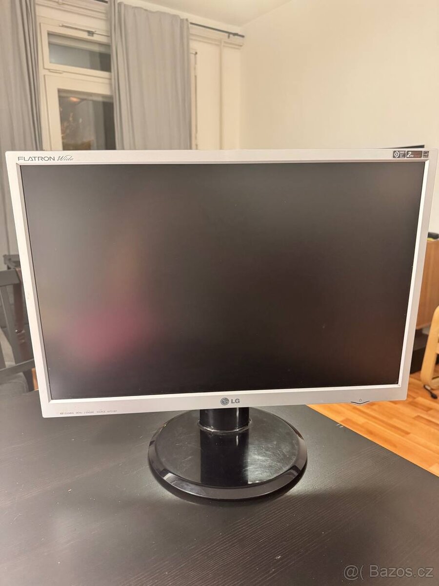 Prodám monitor LG Flatron L226WTQ-SF