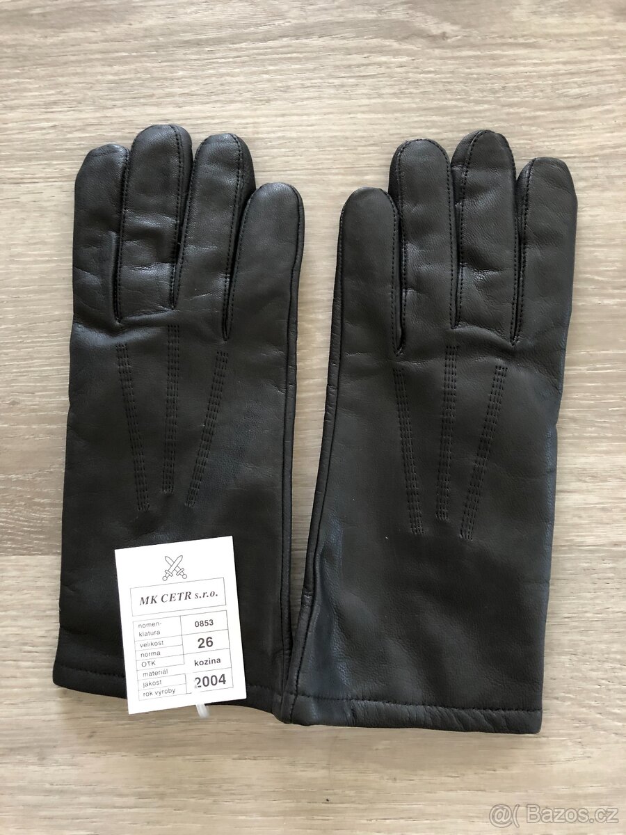 Rukavice kožené zimní.