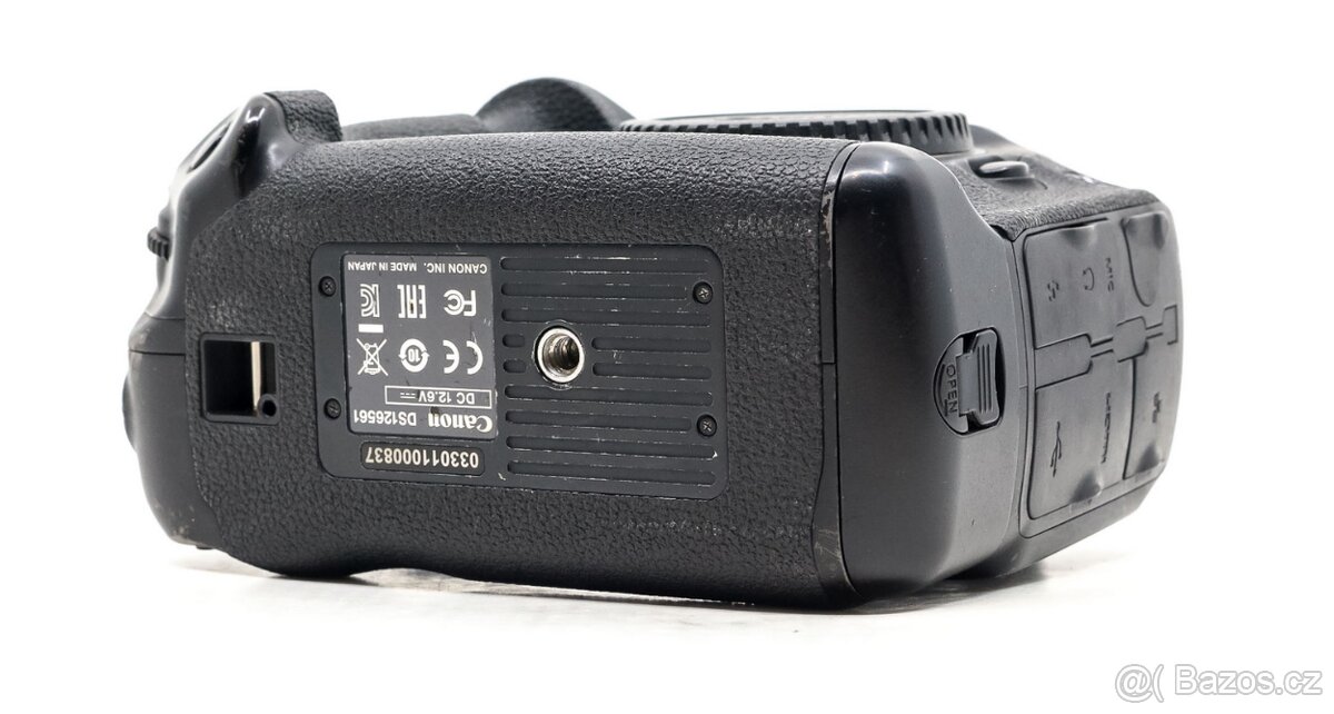 Canon EOS 1Dx II - pouze 53000 cyklů