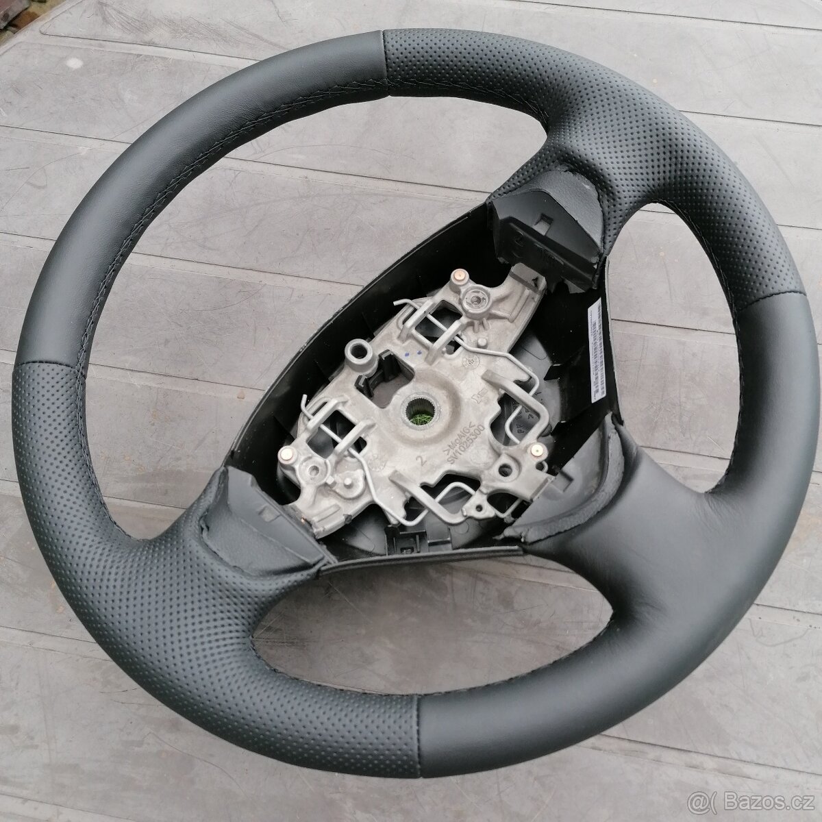 Citroën Berlingo, Peugeot Parter nový kožený volant