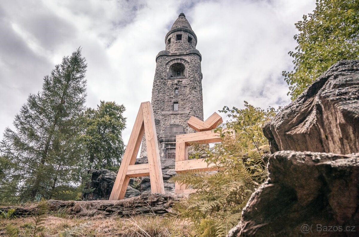 BYT - PRONÁJEM - AŠ - KOMPLETNĚ ZAŘÍZENÝ