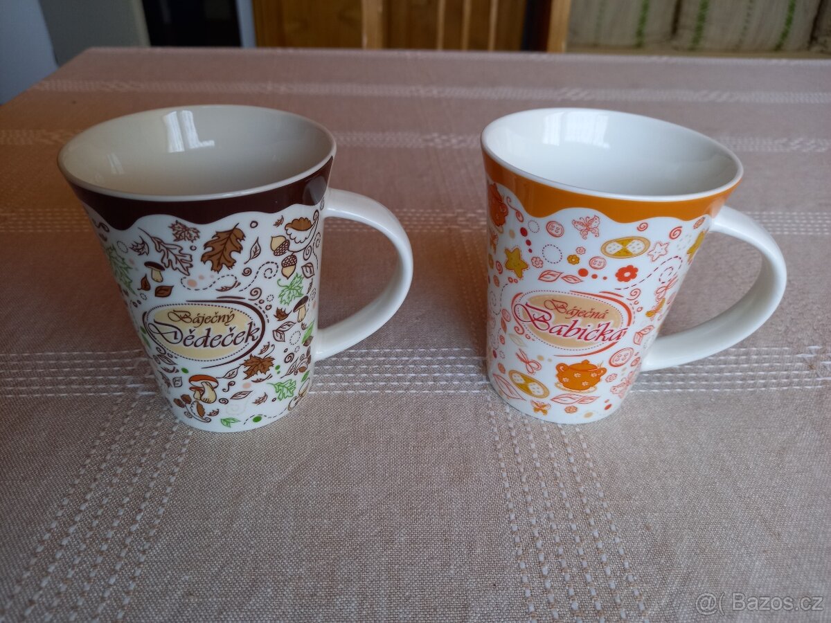 Hrnek s potiskem Báječný dědeček a Báječná babička