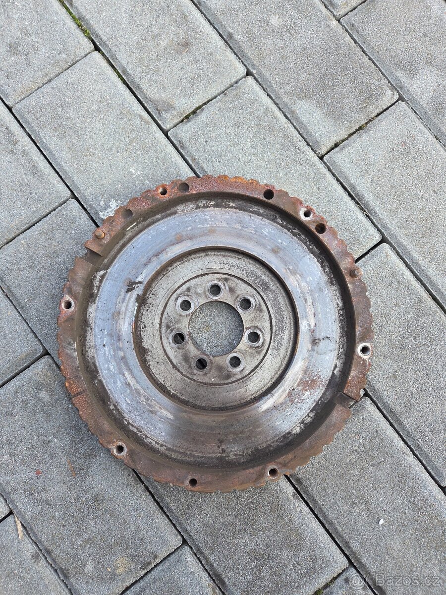 Setrvačník Renault scenic