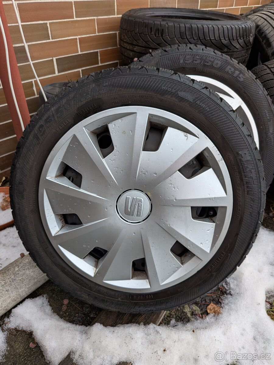 Prodám pneu 195/50 R15