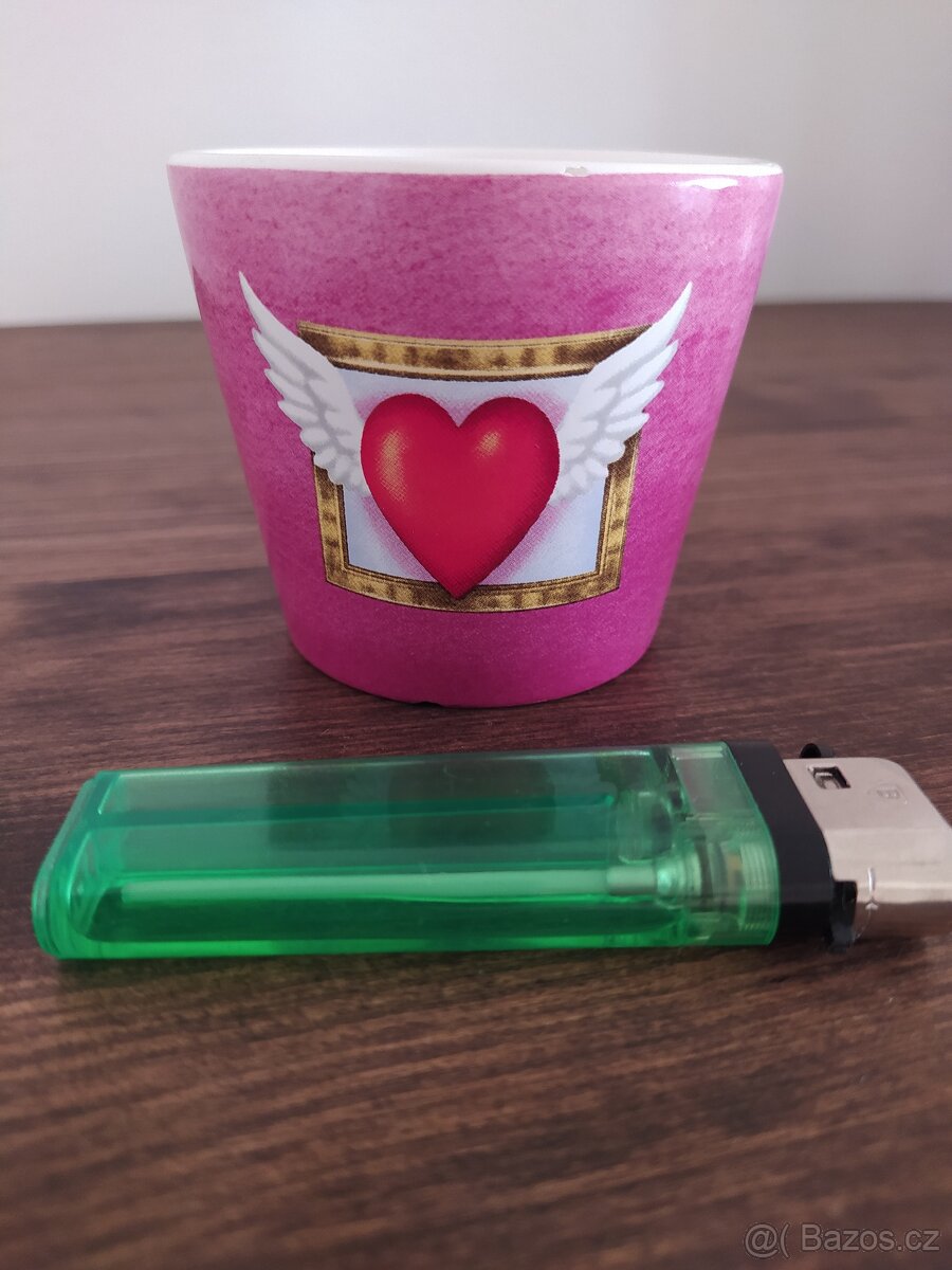 Květináčky na kaktusy