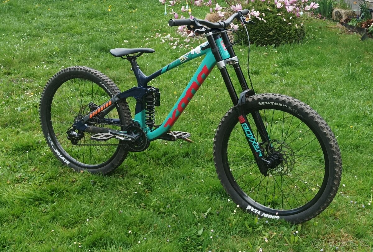 Prodám downhill Kona Operator (posílám poštou)
