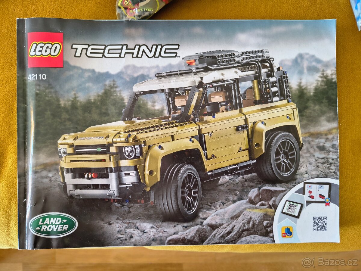 Lego defender 42110