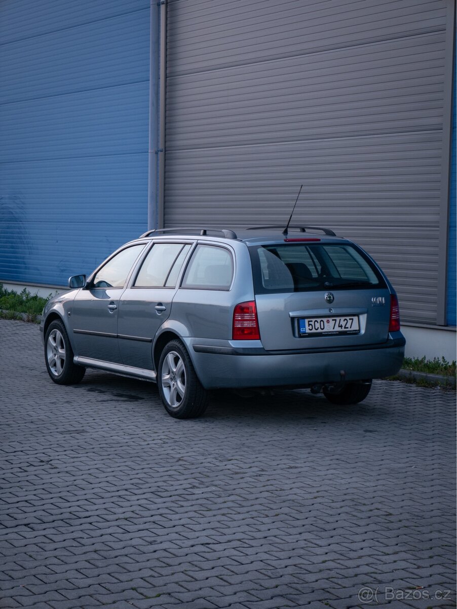 Škoda Octavia 1.6i 75 kW, tažné, xenony