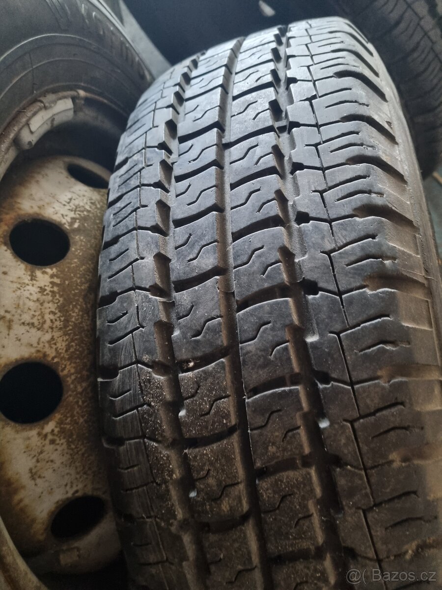 Prodám letní sadu kol +2kola ktomu
