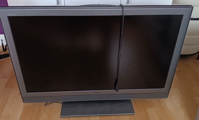 LCD televize Sony Bravia 102 cm - Frýdlant