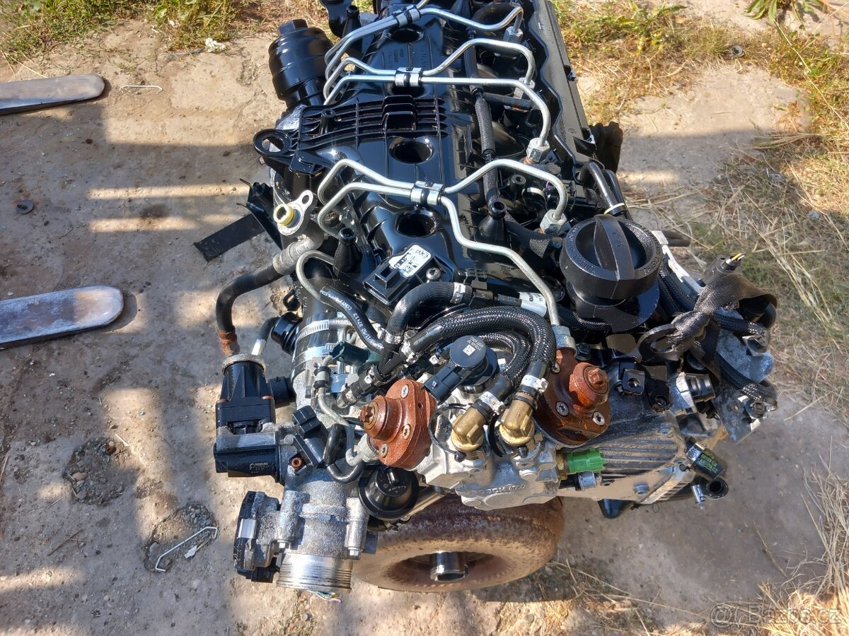 Motor Volvo D5204T16