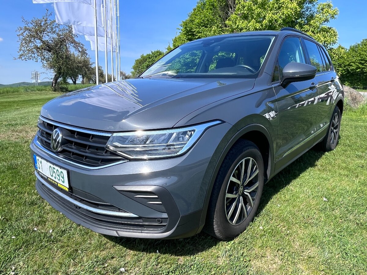 Volkswagen Tiguan 1,5 TSI Life,2022,95 500 km