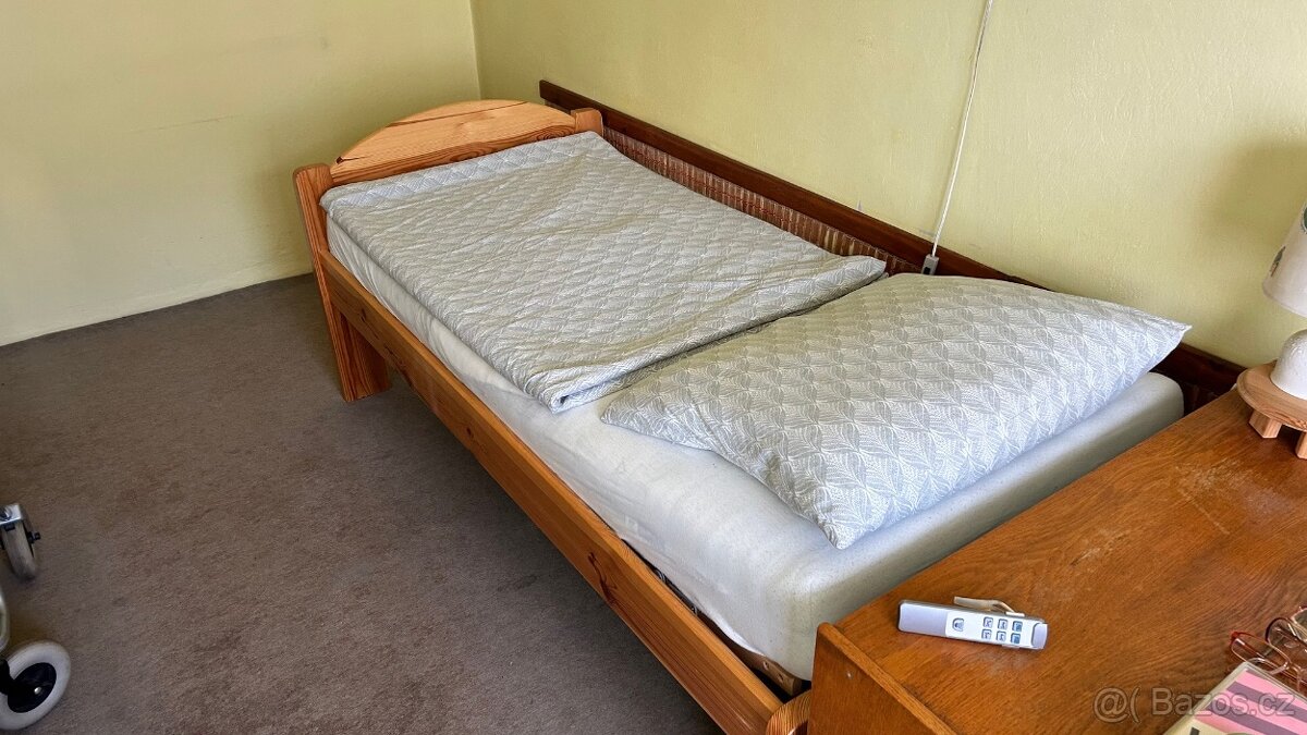 Elektrická polohovací postel