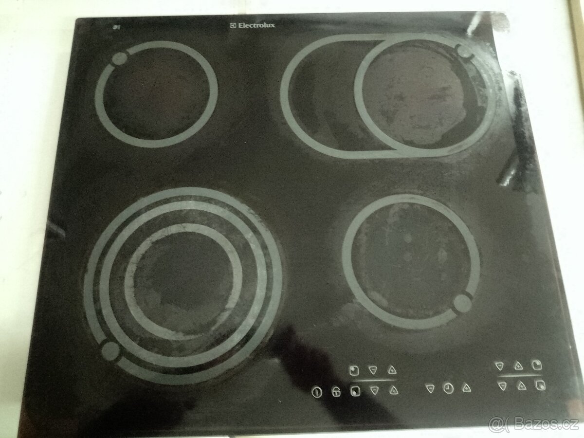 Keramická deska Elektrolux