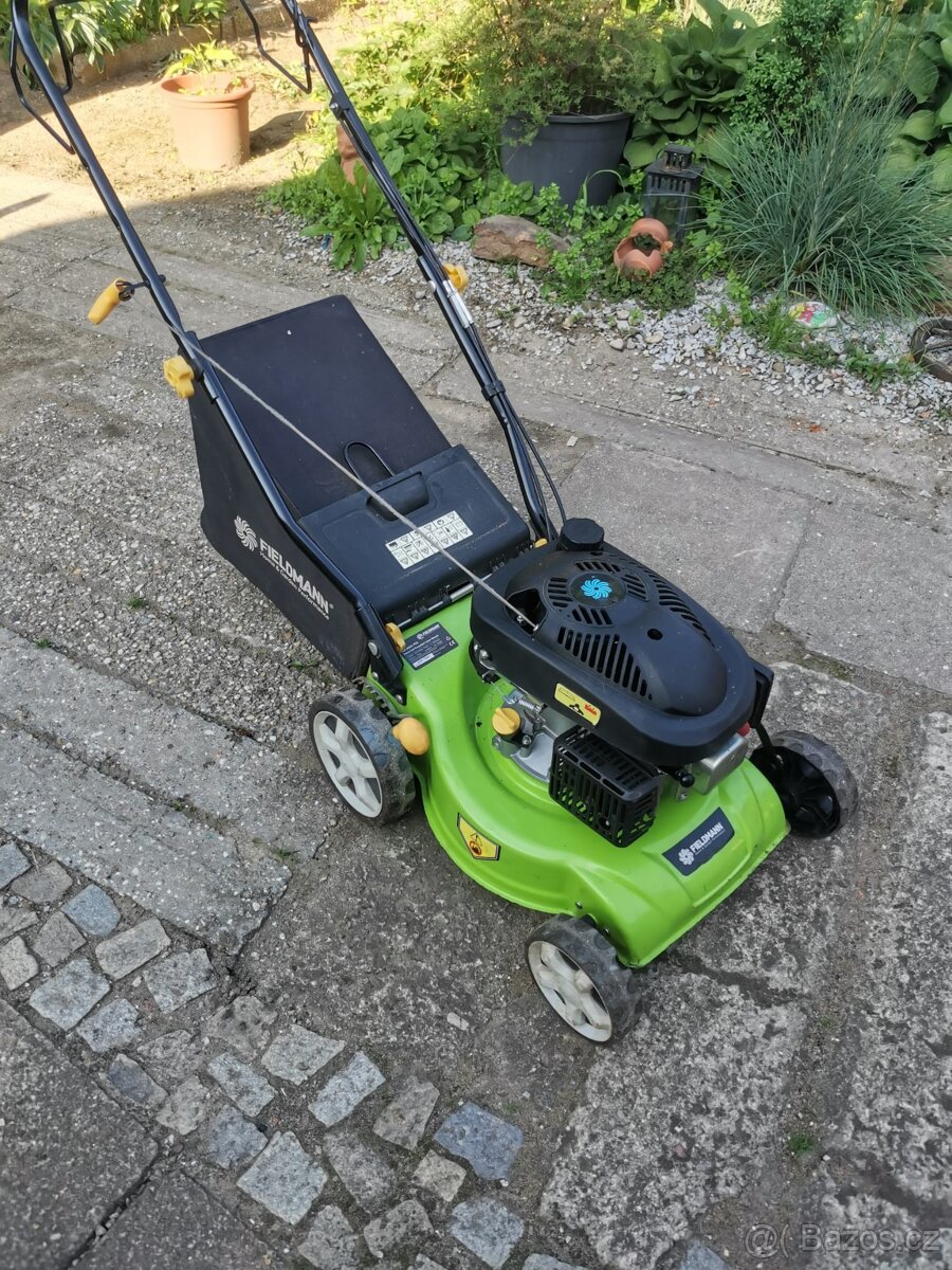 Sekačka s pojezdem