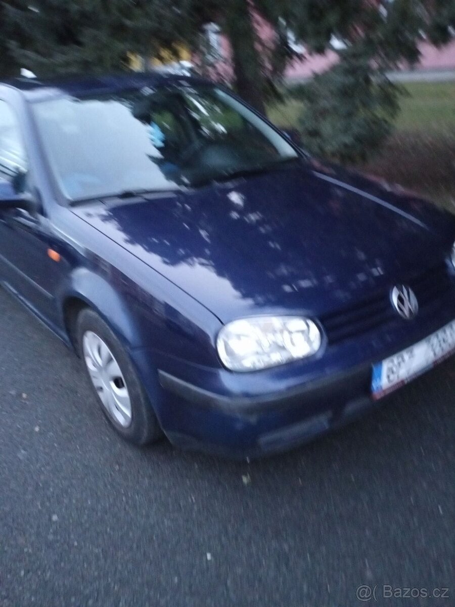 Golf 4