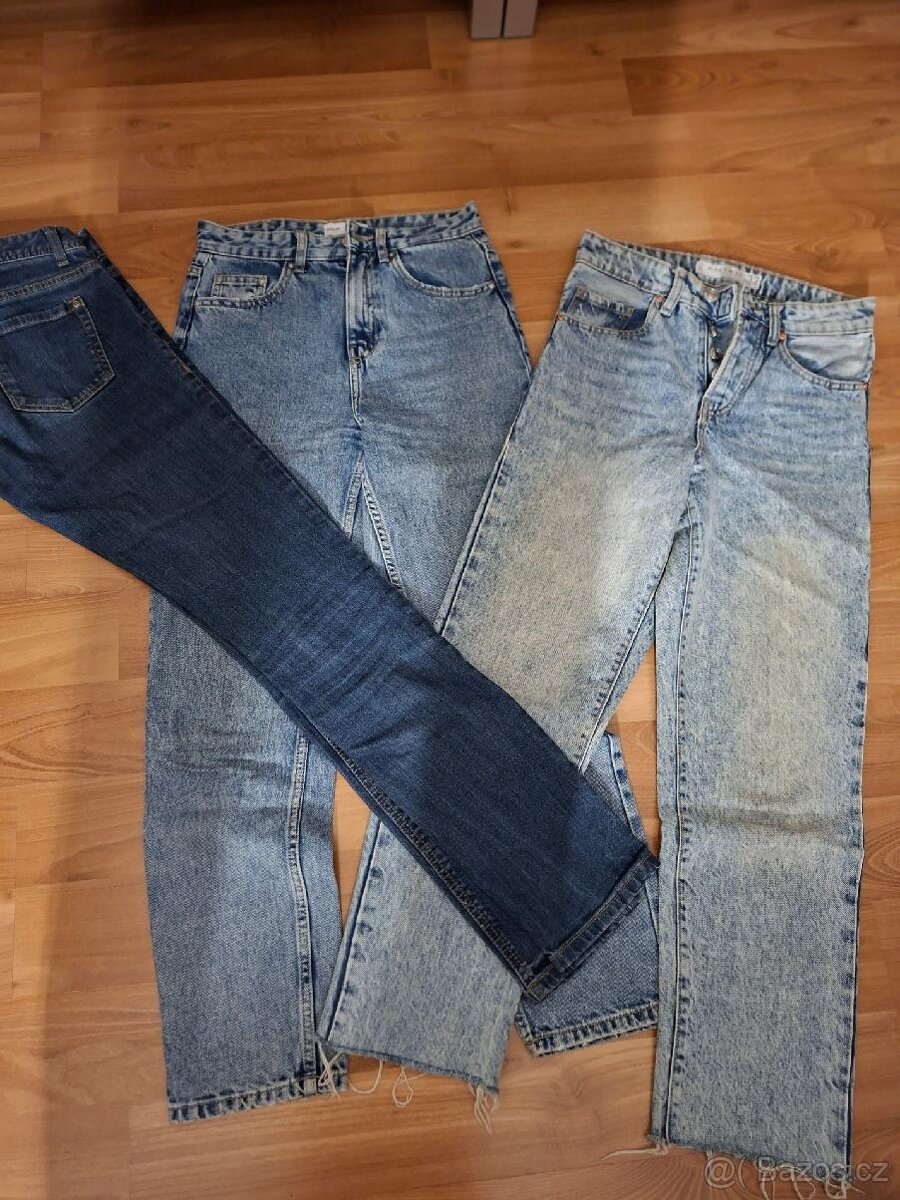 džíny