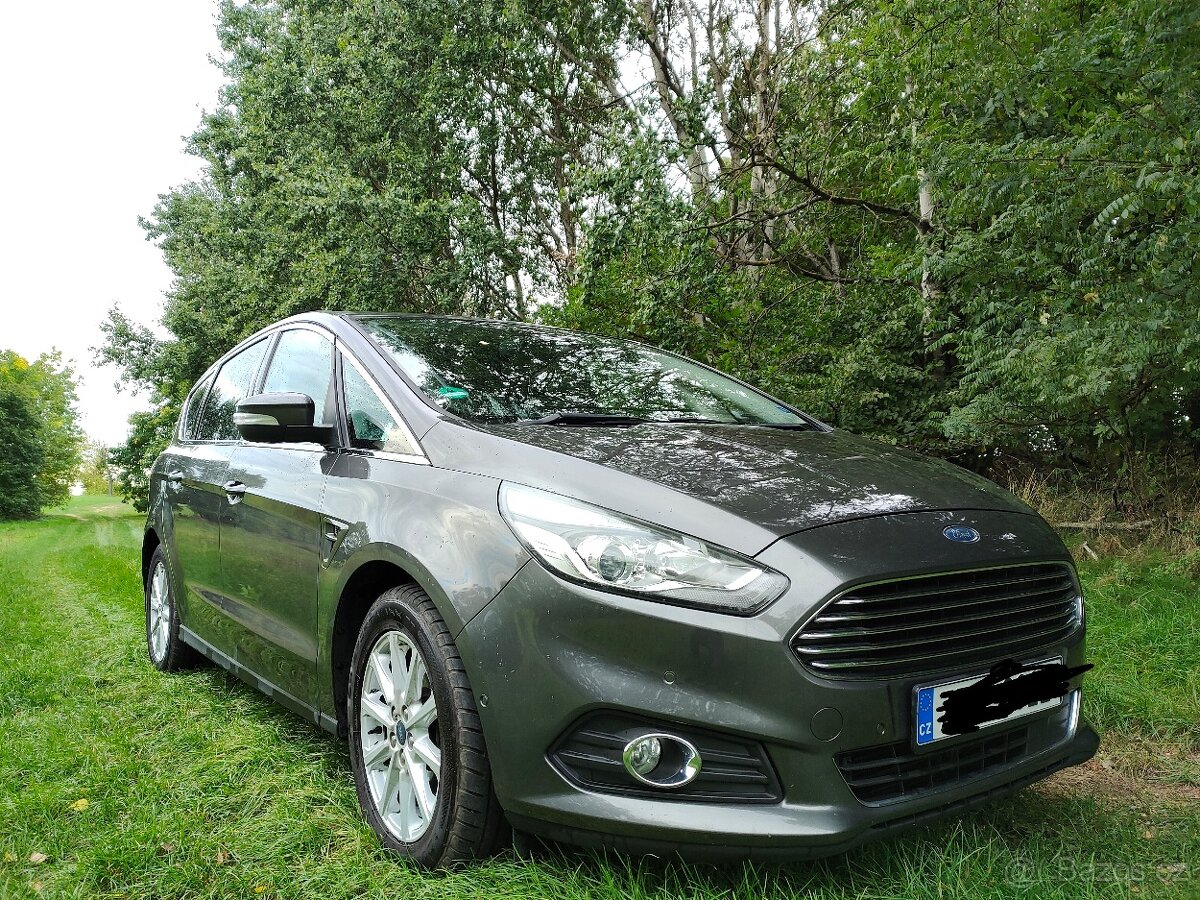 FORD S max benzín 2017 73xxxkm Nová STK