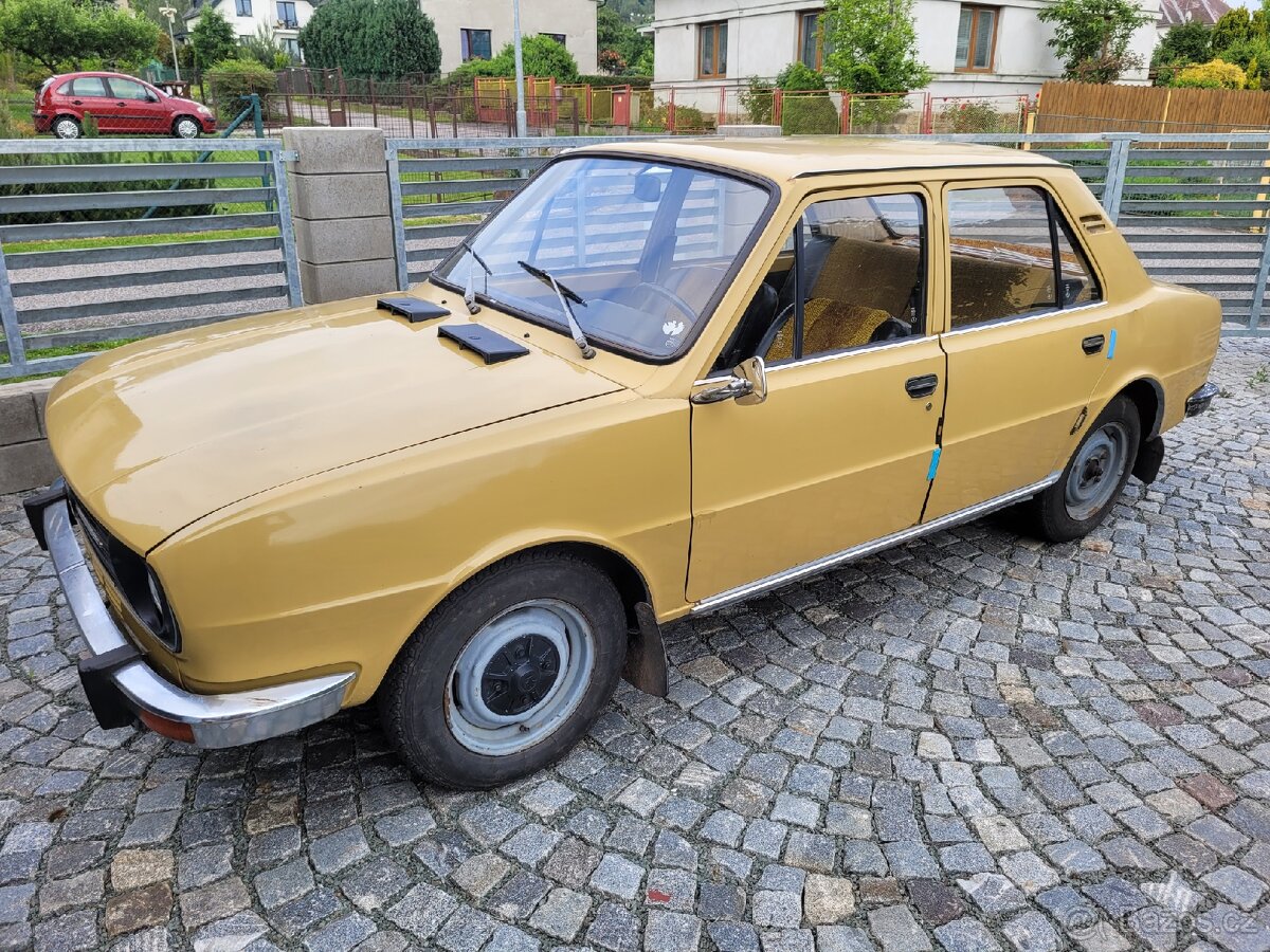 Škoda 120l užovka - rok 1977