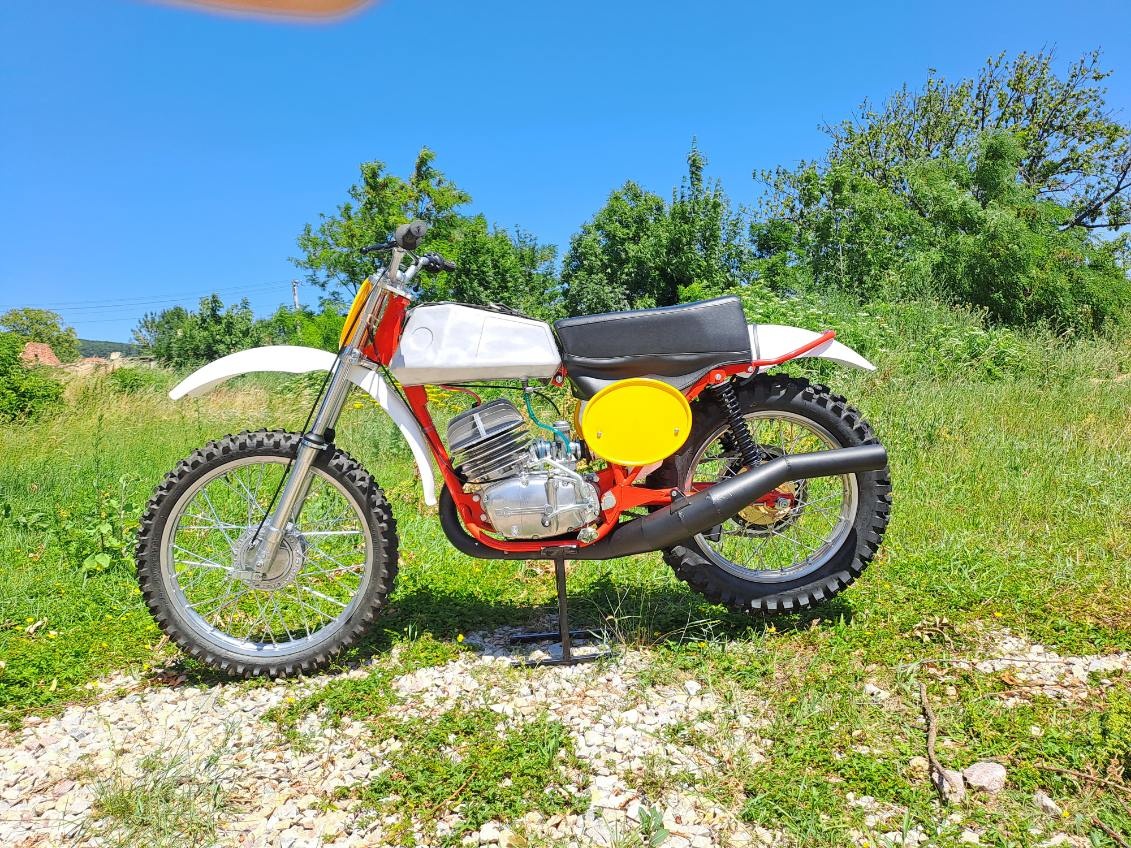 cz 380 981 motokros