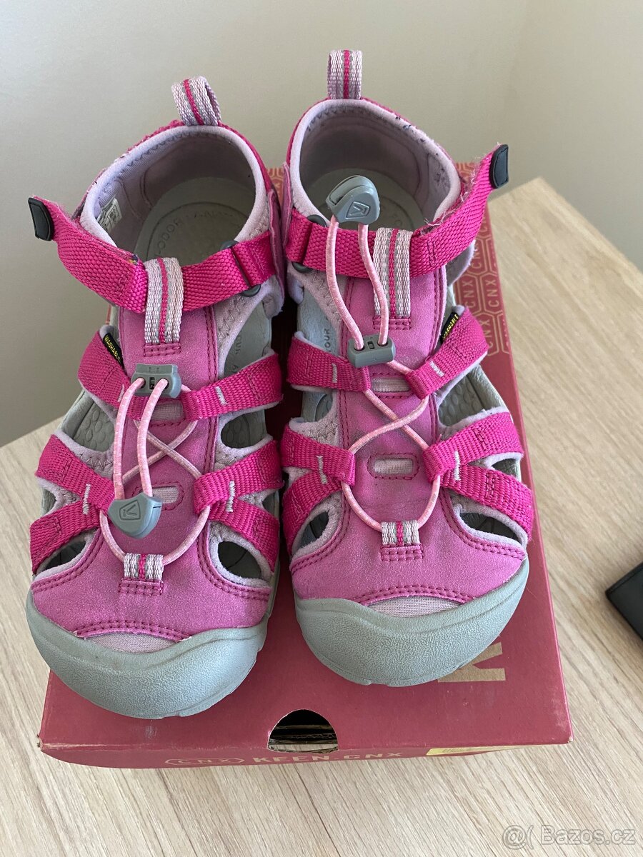 Keen very Berry/ dawn pink sandály, EU 36