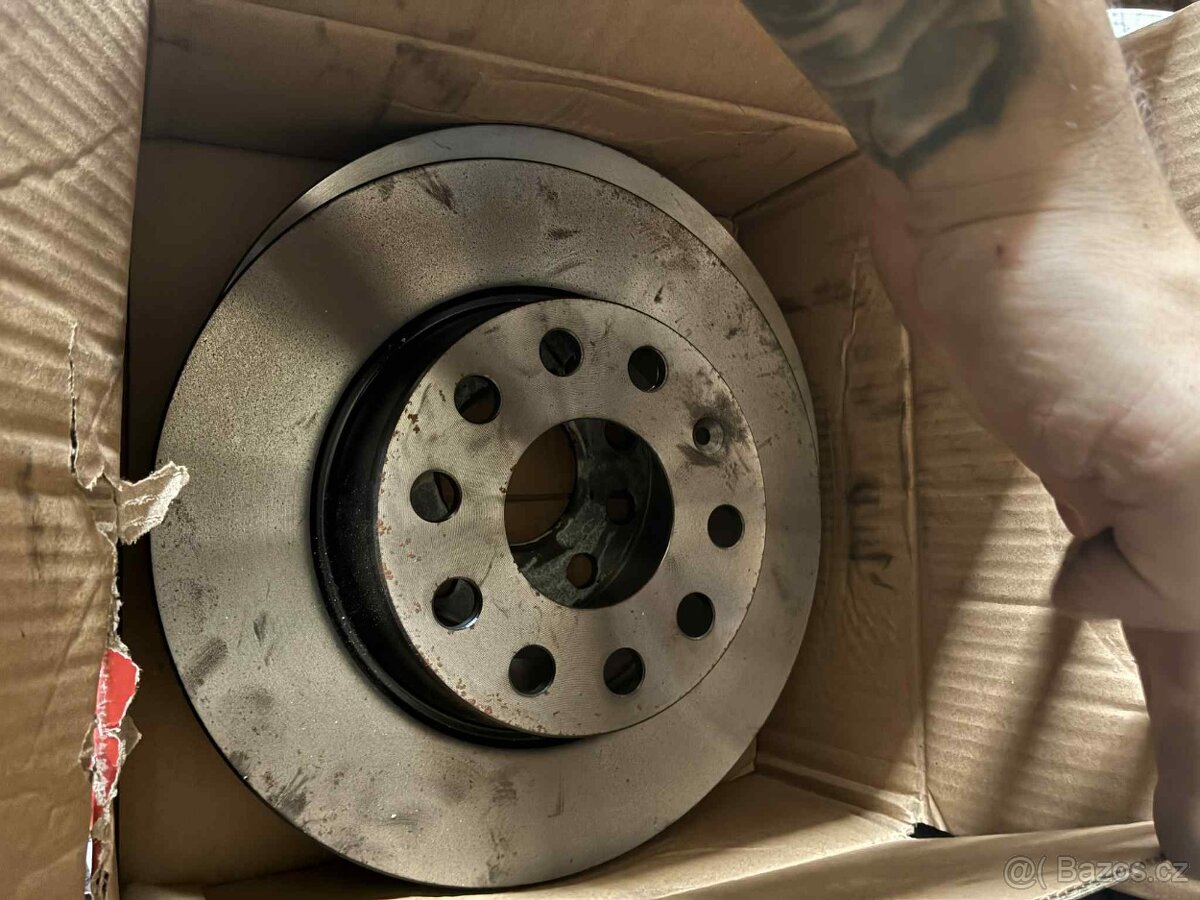 Kotouče TRW DF7911 zadní