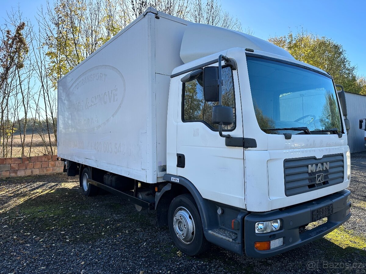 MAN TGL 7.150 skŕin s hydr čelem.