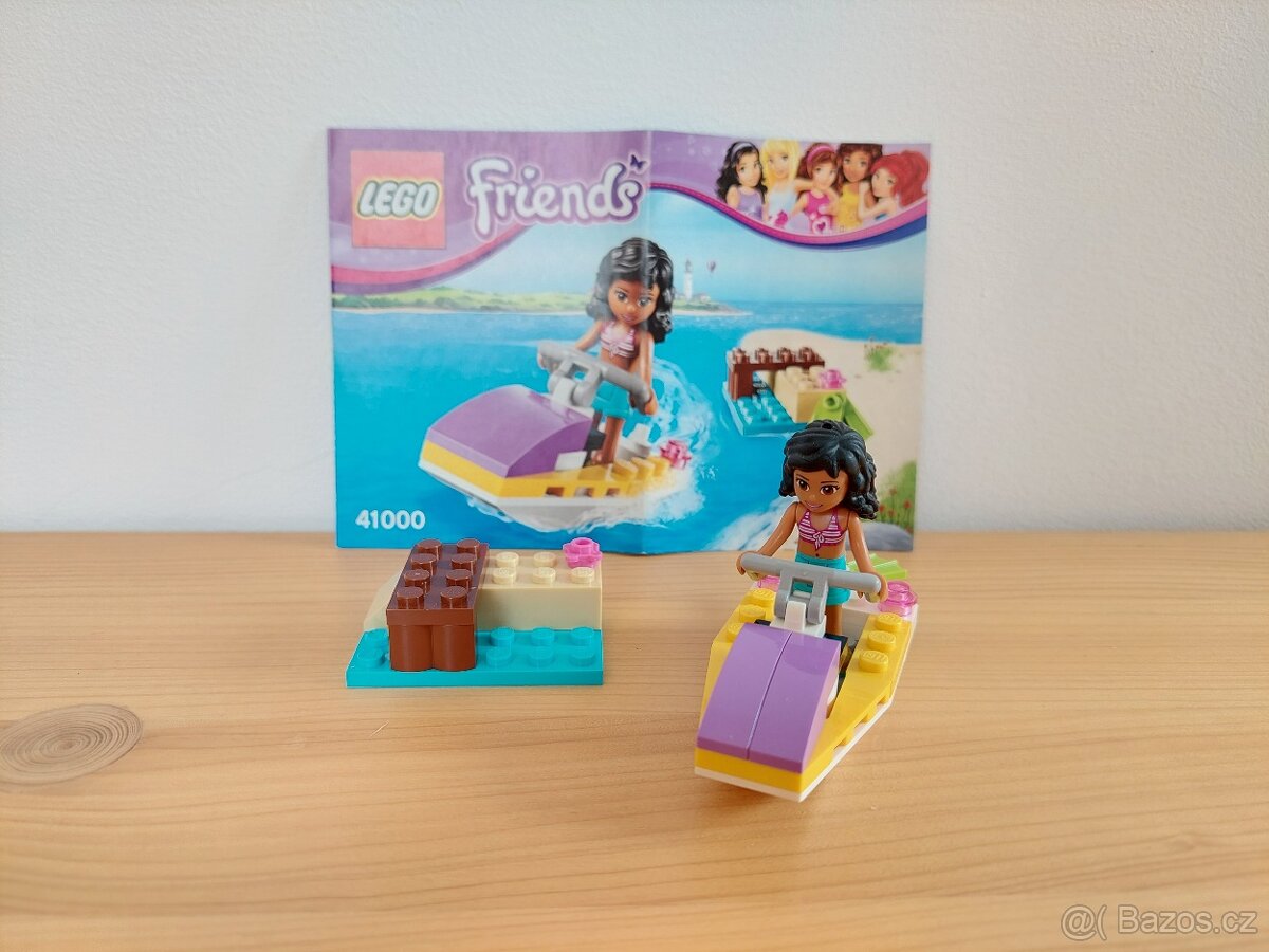 Lego Friends skútr