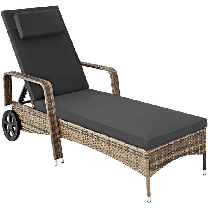 Zahradní lehatko nové