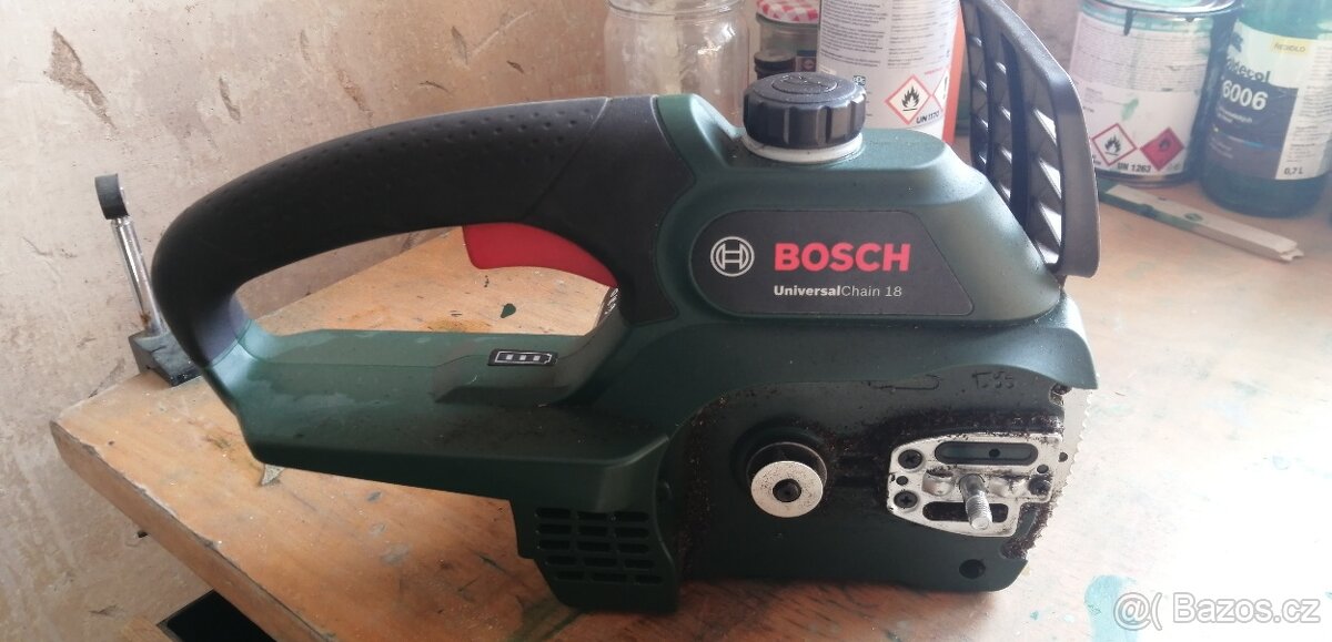 Bosch Univerzal Chain 18
