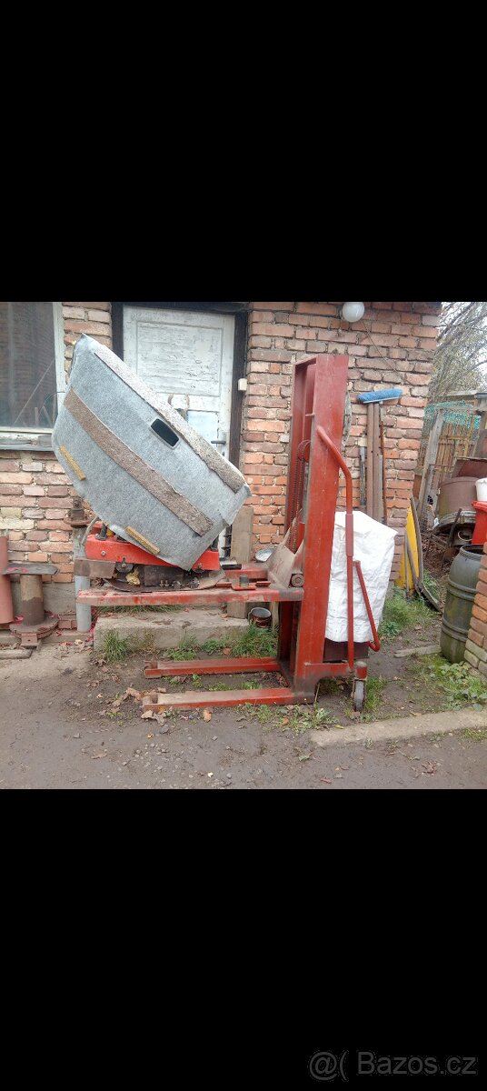 Vzv